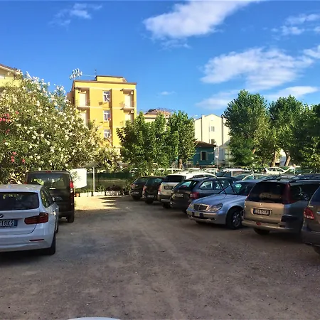 Hotel Gioiosa Beach&water Park 2*