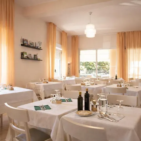 Gioiosa - & Bistrot 2*