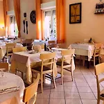 Gioiosa - & Bistrot ホテル 2*