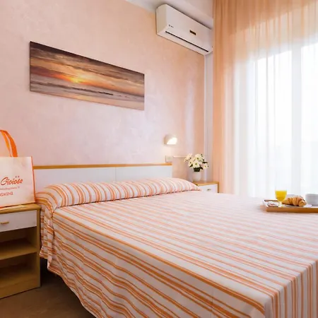 Hotell Hotel Villa Gioiosa - Beach & Bistrot