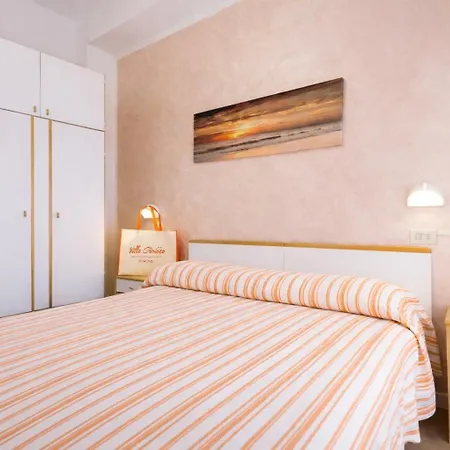 Hotel Villa Gioiosa - Beach & Bistrot 2* Rimini