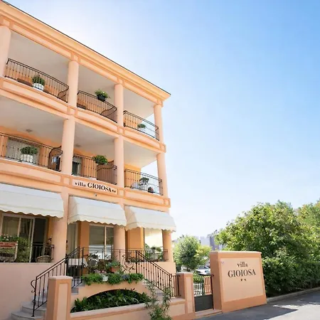 Hotell Hotel Villa Gioiosa - Beach & Bistrot