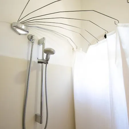 Gioiosa - & Bistrot 호텔 2*